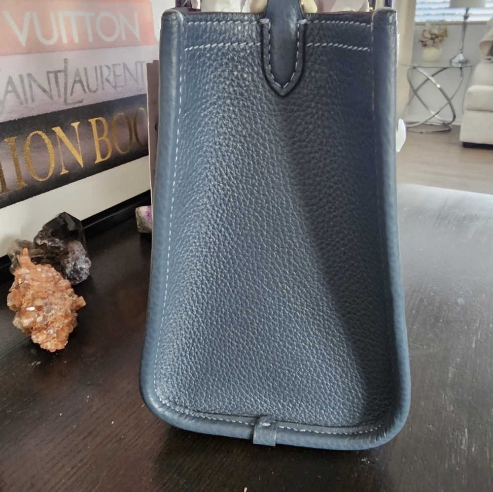 Coach Leather Smith Tote 24 with Striped Handles. - Picture 11 of 11